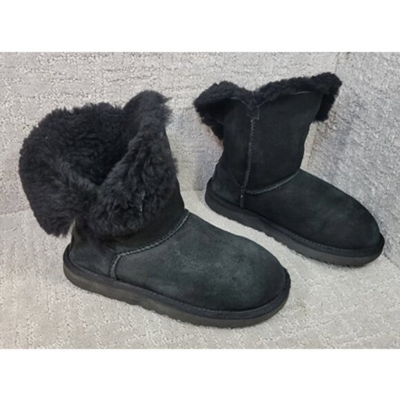 Ugg Bailey Button II 1016226 Women's Size 6 Black Suede Fur Lined Warm Boots - Picture 1 of 10
